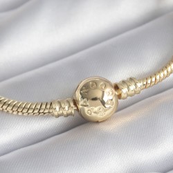 Pirinç Gold Renk Pandora Yazılı Detay Charm Model Kadın Bileklik